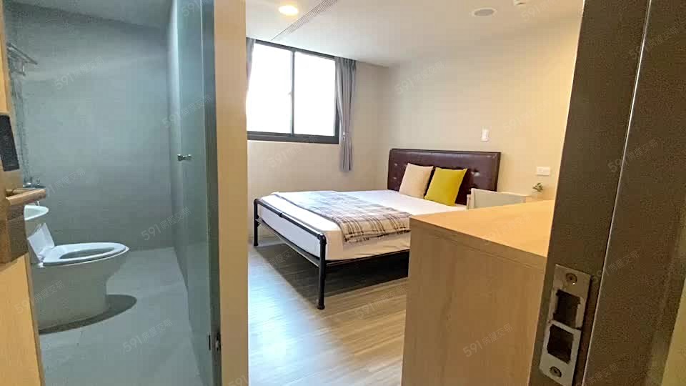 捷運市府新光大遠百｜無印風單身貴族｜電梯套房獨洗脫烘｜可租補 - Image 1