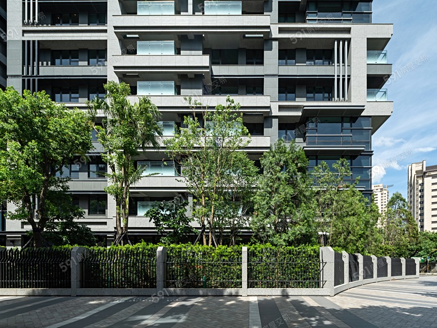 新光人壽總統傑仕堡實景圖