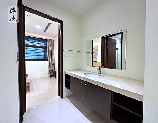 七期市🎤政河南📍惠中路大三房/平車可報稅 - Image 12