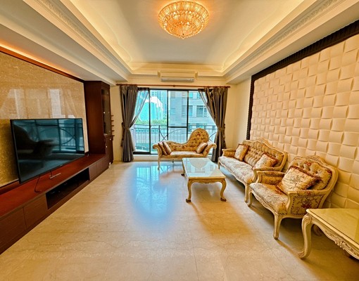 七期市政府大遠百💖可寵租補報稅戶籍大坪數四房💖浴缸 - Image 3