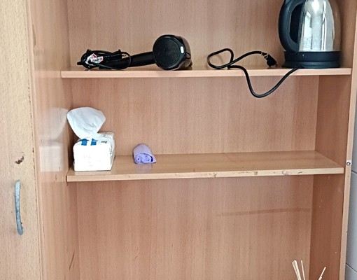 鼎山家樂福套房，輕軌站，極短租與公司報稅 - Image 9