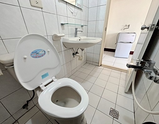 可租補.網路.電梯.台水電.獨洗曬 - Image 3