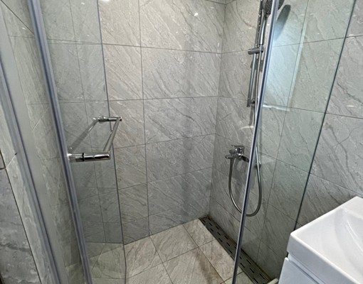 四號公園對面全新套房出租 - Image 4