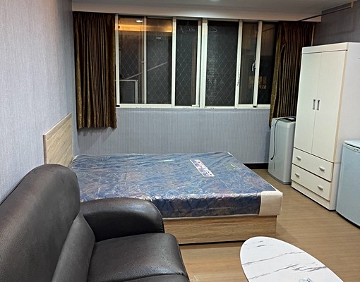 單身貴族。免痔馬桶。休閒風旅。全新裝修 - Image 2