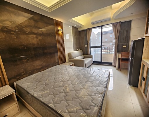 亮亮租屋~近龍安商圈/省桃醫院/中壢工業區/電梯大套房 - Image 2