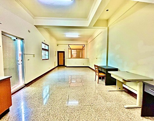 臨國昌國中近德民市場摩斯漢堡旁1樓店面 - Image 7