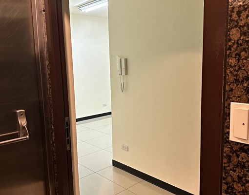 河邊北街近河岸萬坪公園鄰近新北環快旁 - Image 15