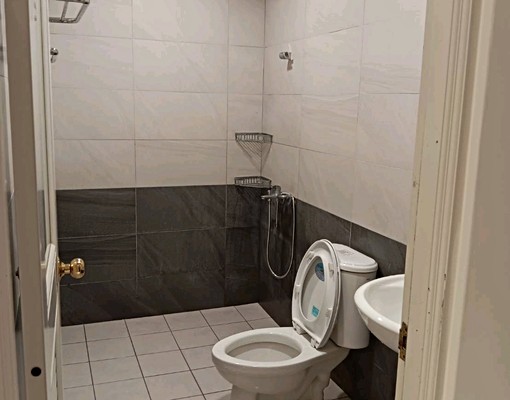 南京路大套房出租 - Image 3