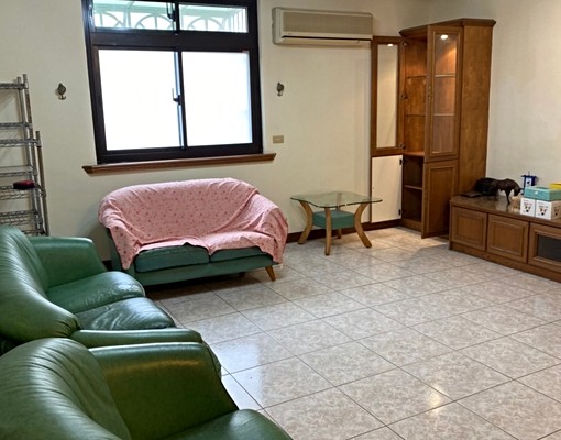 專委！中山國小旁30坪大三房家具齊全 - 591租屋網 - Image 2