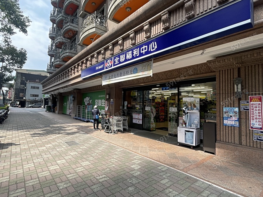 寶石睿岳環境圖