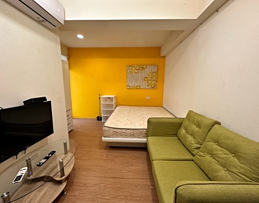 富貴套房有陽台~有裝潢包網路包第四台 - Image 1