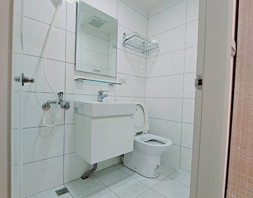 三重套房出租/全新裝潢/女性套房/屋主自租/最後一間 - Image 9