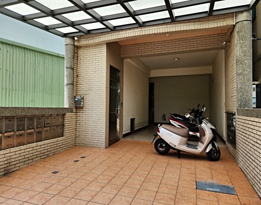 縣府區優美套房。獨立陽台洗衣機。台元最愛 - Image 7