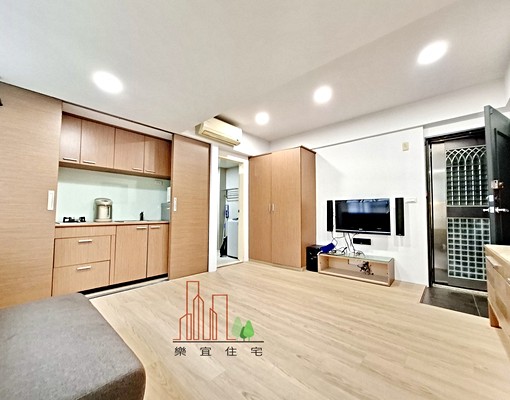 近中山站一年裝潢方正採光有浴缸工作室可LY - Image 3