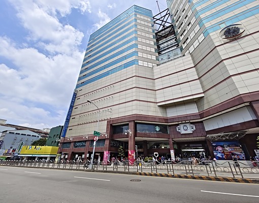 物超所值4888抗漲核心商圈套房 - Image 1