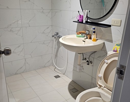 桃園區三民路一段電梯雅房有機車車位 - Image 5