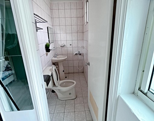 %金山街後段秒殺裝潢獨立陽台洗衣機 - Image 5