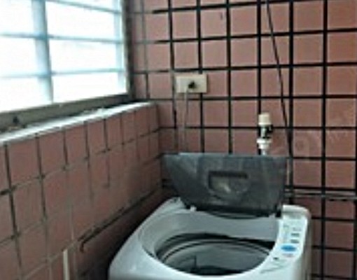 淡江大學輕軌捷運站旁便宜電梯套房出租 - Image 8