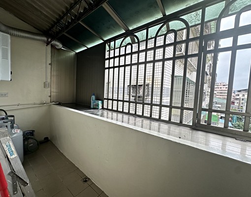 近土城捷運站~邊間大2房 - Image 8