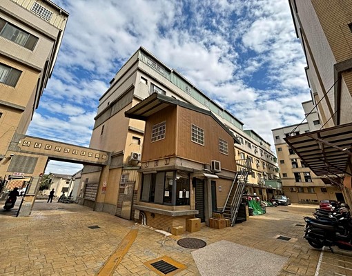 租~致富商學院電梯套房 - Image 13