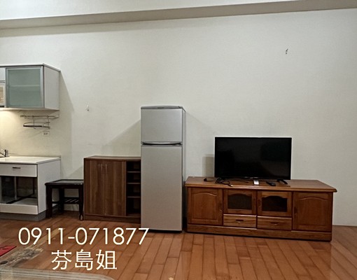 租車站+陽台大套房12000/月含管 - Image 5