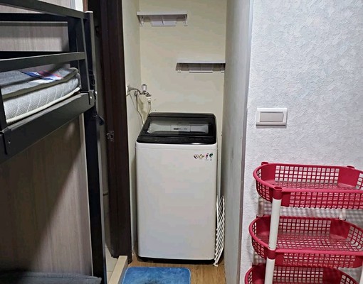 三樓獨立寧靜清爽套房：附國際牌洗衣機！ - Image 5