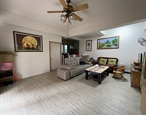 ✦可貓✦稀有釋出一樓大2房門前可停車✦ - Image 1