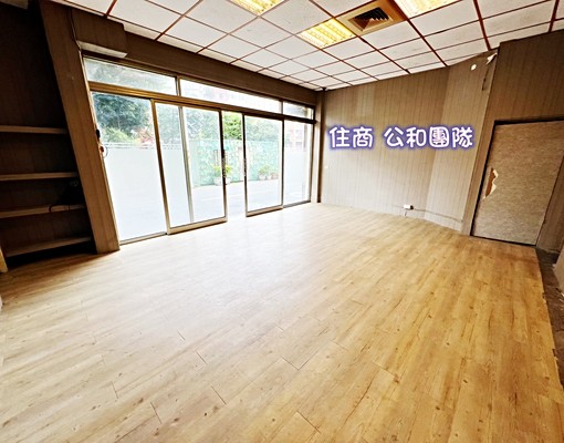竣羽★➲秒殺超寬金店面~店住辦~特價4.4萬竣羽幫您租好房 - Image 8