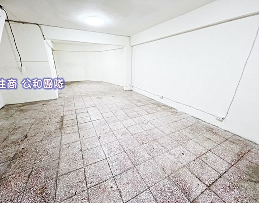 竣羽★➲秒殺超寬金店面~店住辦~特價4.4萬竣羽幫您租好房 - Image 15