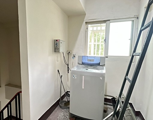 弘孝路透天雅房生活機能完善含水網路機上盒電5元 - Image 7