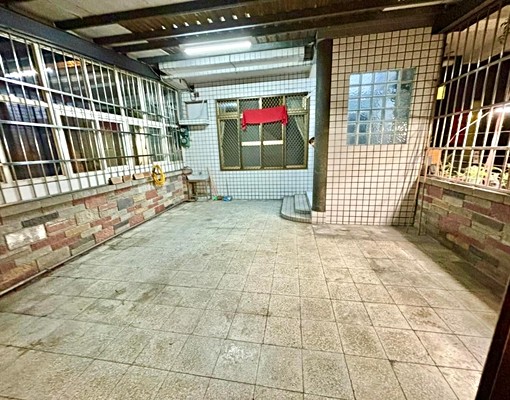 員山公園1樓孝親房大地坪透天 - Image 4