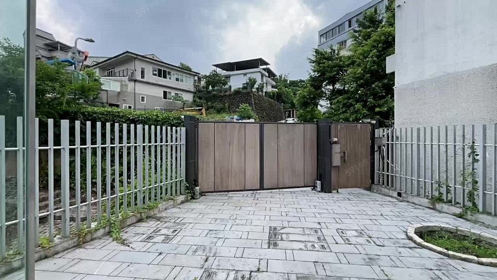 信義獨棟電梯別墅景觀101含稅.管.車 - Image 1