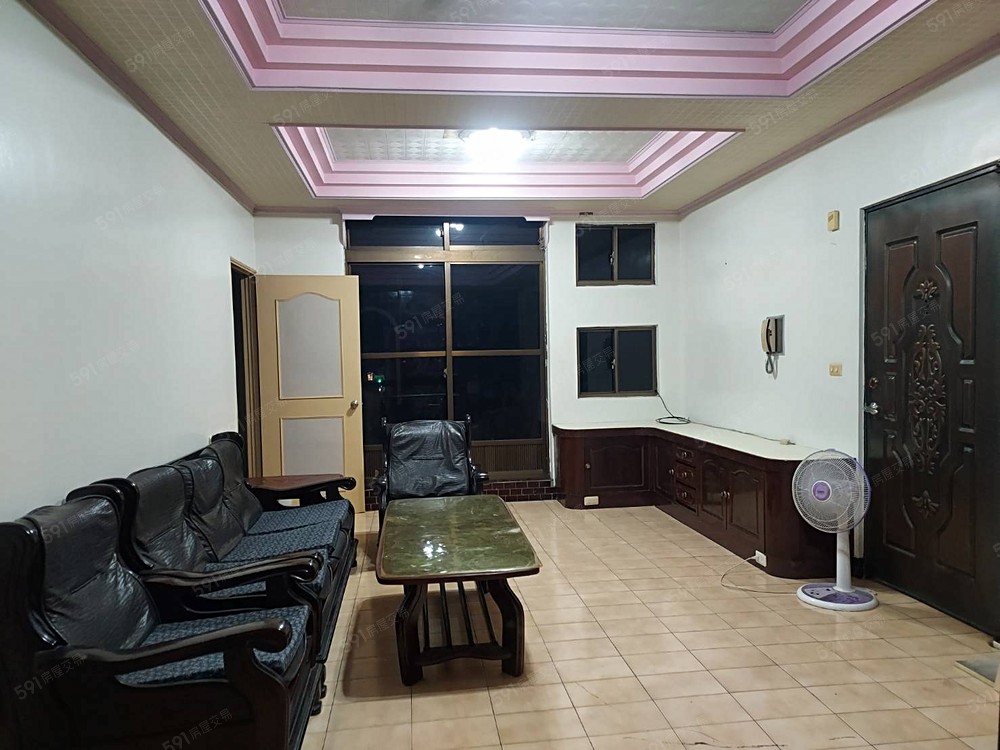 三重集美街家具電齊全,過忠孝橋到台北車站 - Image 1