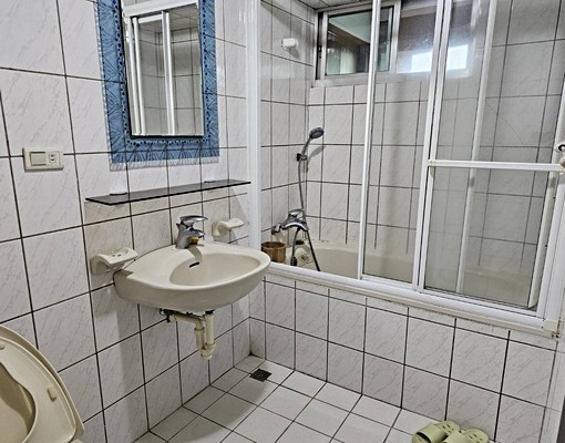 近板橋新埔捷運站*電梯美3房可報稅.租補 - Image 14