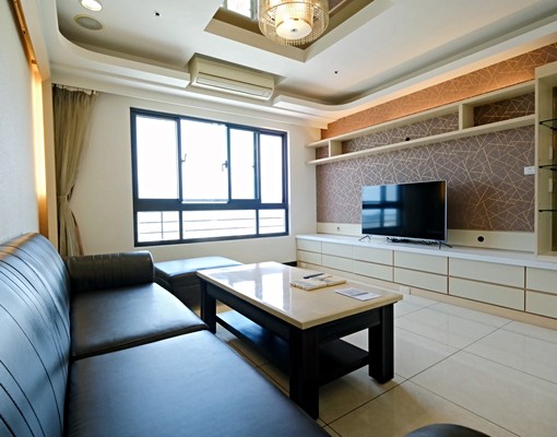 近內壢交流道[冠世界]四房景觀戶 - Image 1