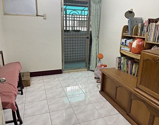 鬧中取靜，交通便利，生活機能方便，正三房 - Image 11