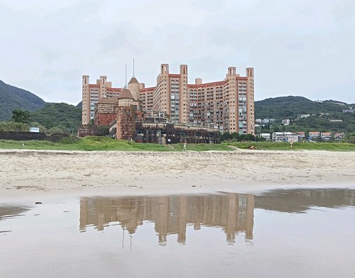 摘星樓3樓萬坪翡翠灣沙攤.勿煙寵物 - Image 12