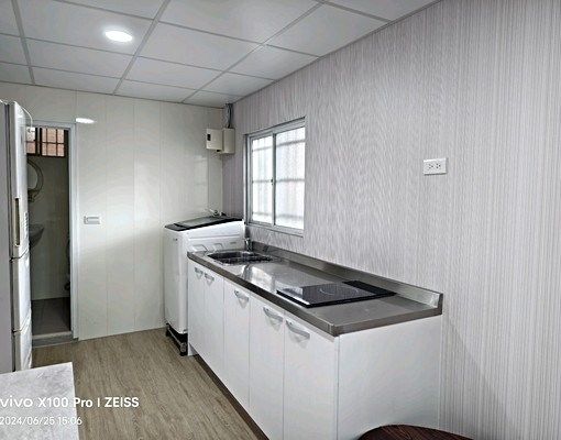 =一卡皮箱即可入住=近交流道美套房 - Image 5