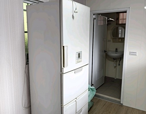 =一卡皮箱即可入住=近交流道美套房 - Image 6