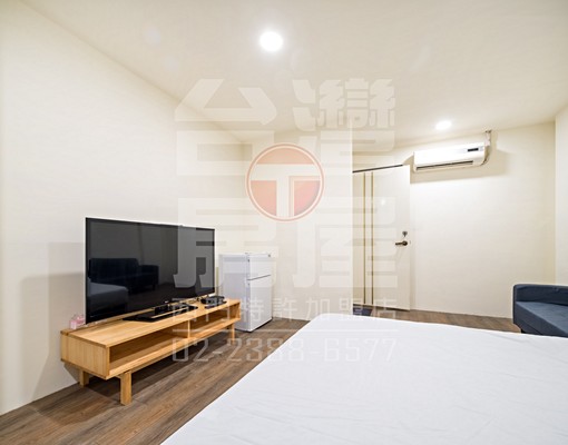 【西門捷運】全新裝潢質感套房附家具可申請租屋補助 - Image 2