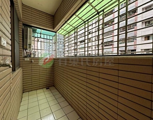 全新裝潢附傢俱💕前後陽台,含車位 - Image 8