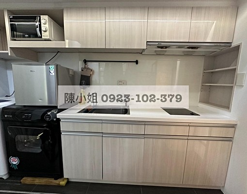 §面信義商圈美食林立.漂亮裝潢含水網路管 - Image 7