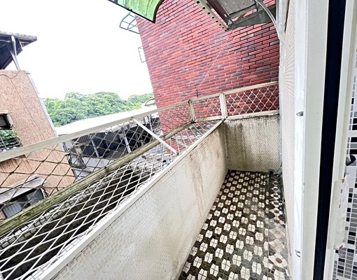 出租市區延平街~變頻冷暖機有陽台 - Image 4