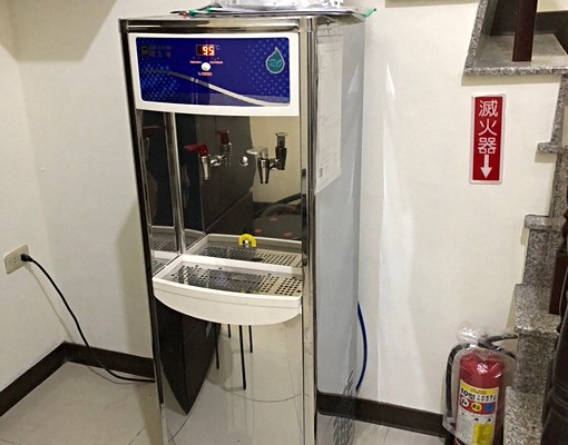 嘉藥套房-陽台大套房、變頻家電、網路1G - Image 10
