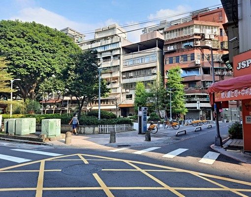 中山北路二段雙捷運公園旁套房免仲介費 - Image 9