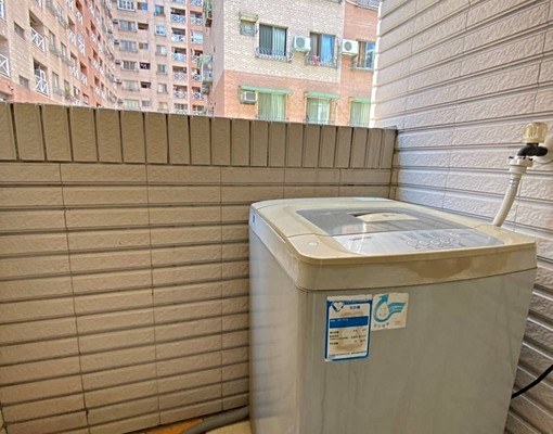 北區中國醫電梯陽台獨洗曬落地窗衛浴開窗 - Image 5
