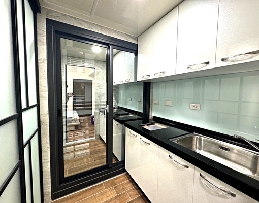 【稀有釋出,僅此一戶】~精緻美妝套房 - Image 5