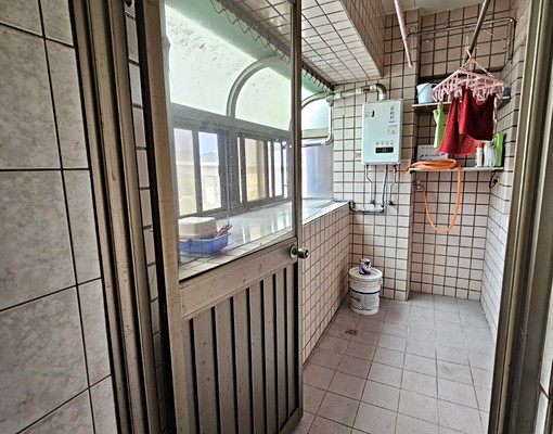 吉屋出租,3房2廳2衛,電梯社區 - Image 11