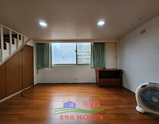 近大遠百。超值樓中樓3房。標準廚房可開伙 - Image 5