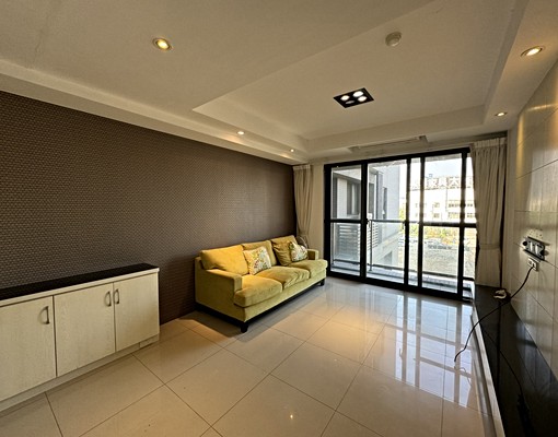 總太明日三房平車+大露臺,可租補可寵可戶籍(月中後看屋) - Image 5